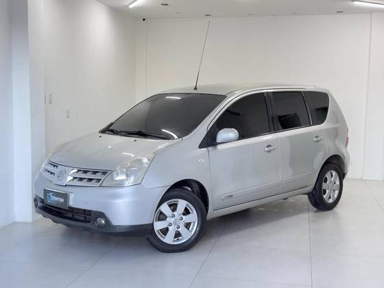 NISSAN LIVINA 1.6 16V FLEX 4P MANUAL NISSAN LIVINA 1.6 16V FLEX 4P MANUAL